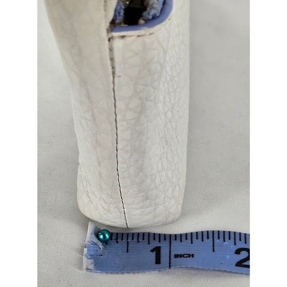 COACH WOMEN'S SMALL WHITE PEBBLE LEATHER CLUTCH/WRISTLET – 4" X 6" X 1" - Picture 10 of 10